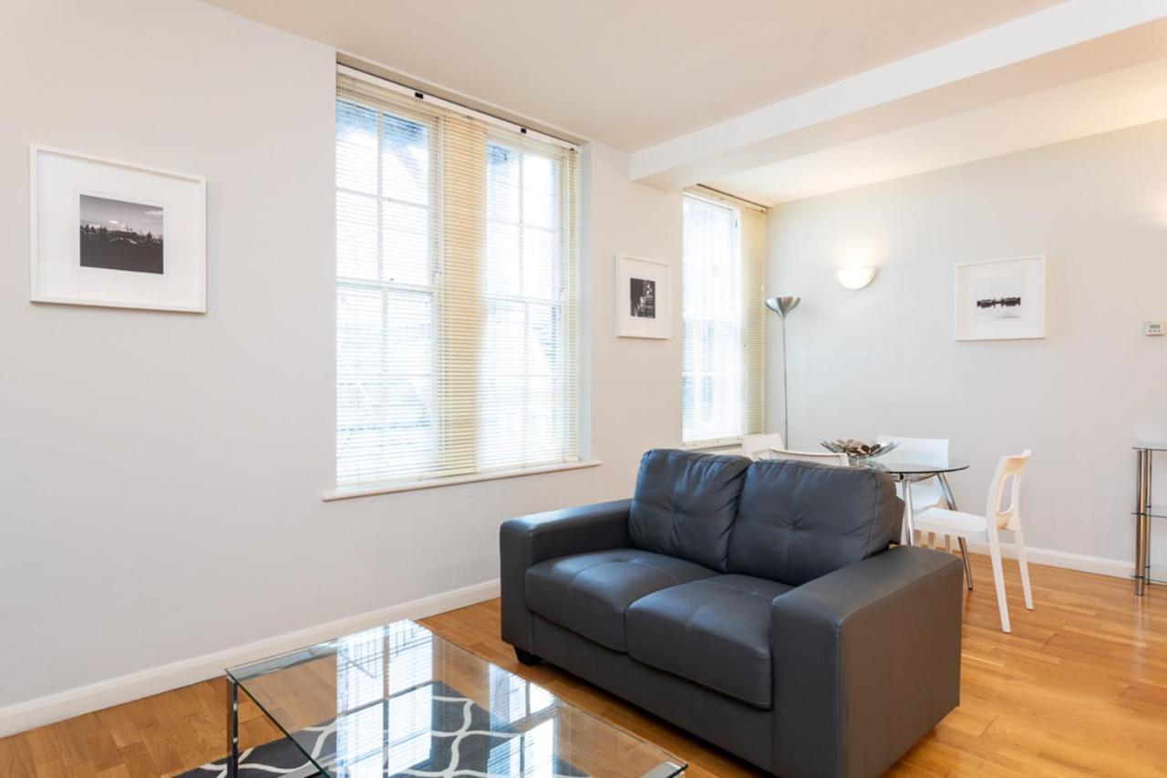 Groveland Court Apartment 1 Лондон Экстерьер фото