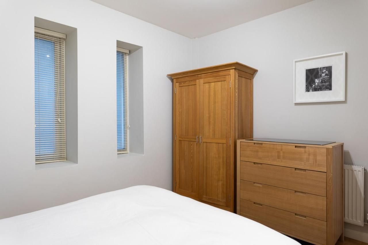 Groveland Court Apartment 1 Лондон Экстерьер фото