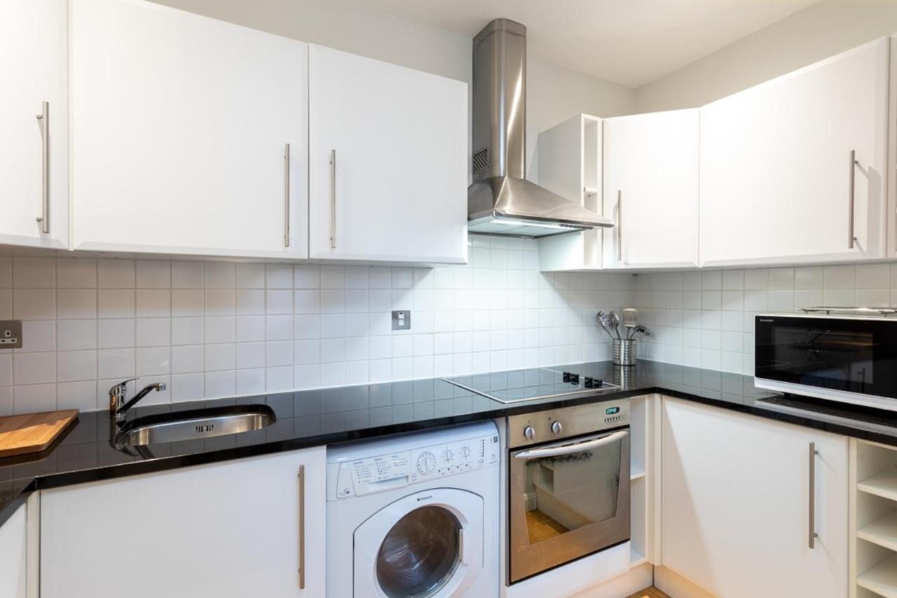 Groveland Court Apartment 1 Лондон Экстерьер фото