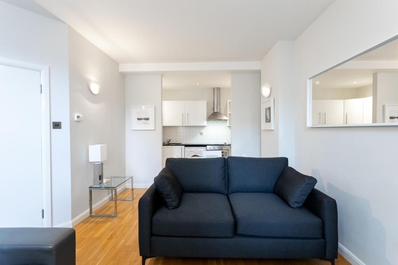 Groveland Court Apartment 1 Лондон Экстерьер фото